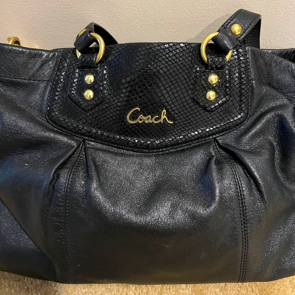 Black leather authentic Coach bag
